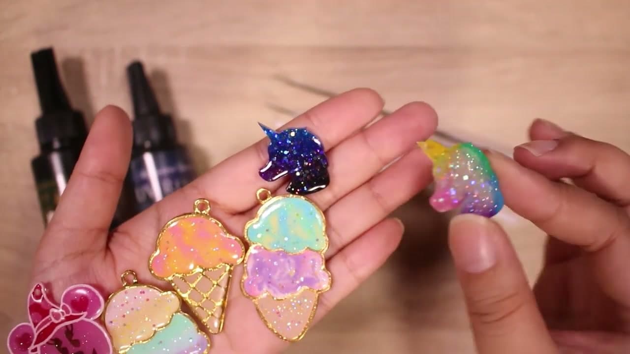 How to Use UV Resin: A Complete Beginner's Guide