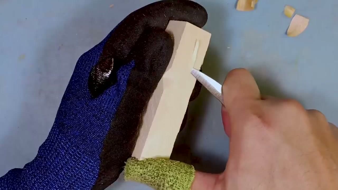 Step 6: Step 6: The V-Cut